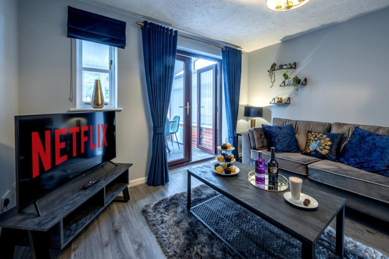 Yew Tree House Contractor / Family Home Free Netflix Fast Wifi Near Dudley/Birmingham Cradley Heath Eksteriør billede