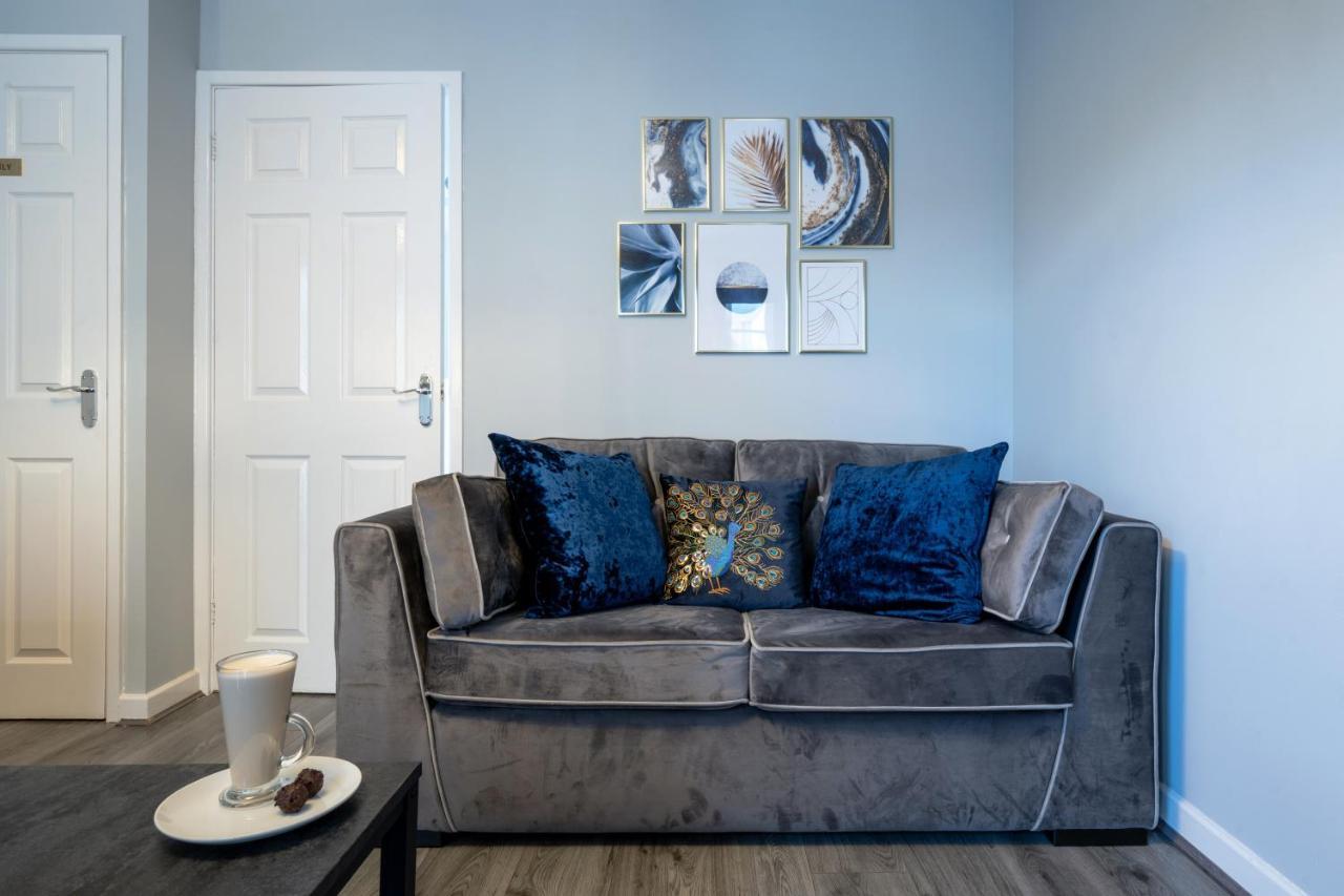 Yew Tree House Contractor / Family Home Free Netflix Fast Wifi Near Dudley/Birmingham Cradley Heath Eksteriør billede