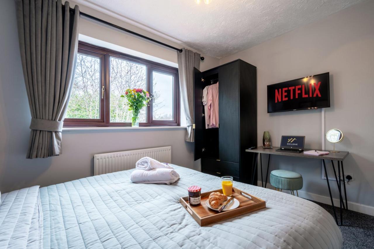 Yew Tree House Contractor / Family Home Free Netflix Fast Wifi Near Dudley/Birmingham Cradley Heath Eksteriør billede