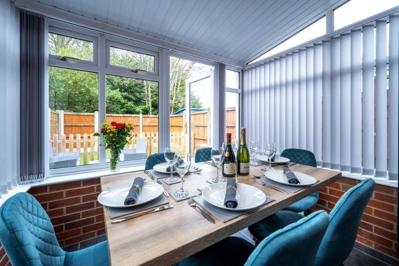 Yew Tree House Contractor / Family Home Free Netflix Fast Wifi Near Dudley/Birmingham Cradley Heath Eksteriør billede