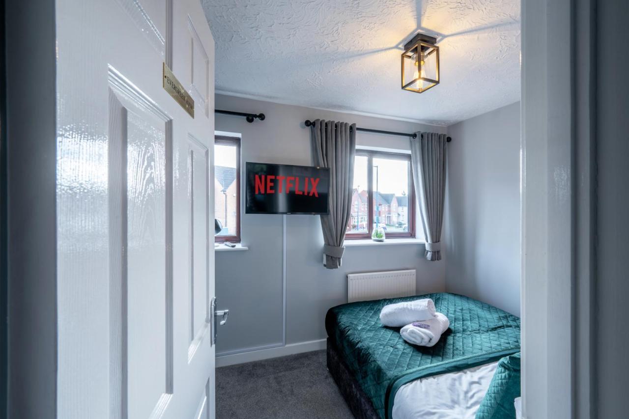 Yew Tree House Contractor / Family Home Free Netflix Fast Wifi Near Dudley/Birmingham Cradley Heath Eksteriør billede
